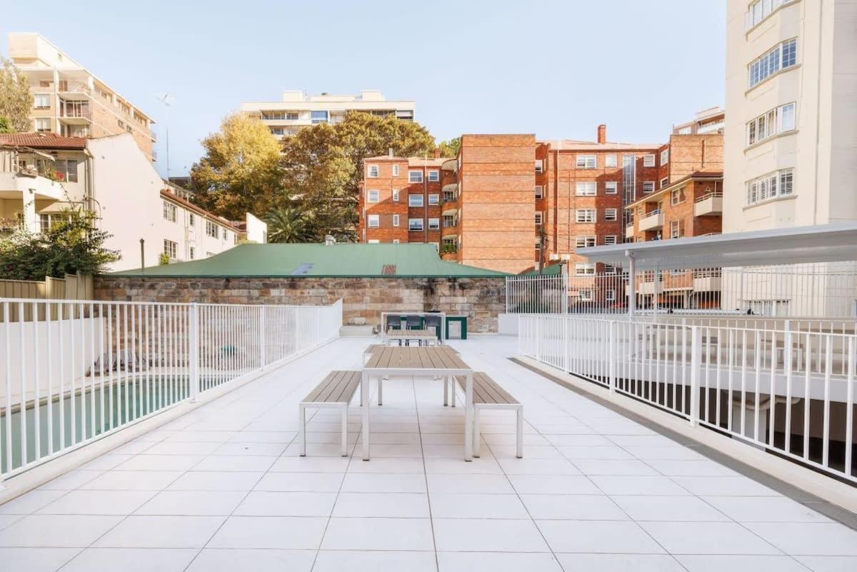 Studio Apt With Parking Balcony & Water Views Sydney Exterior photo